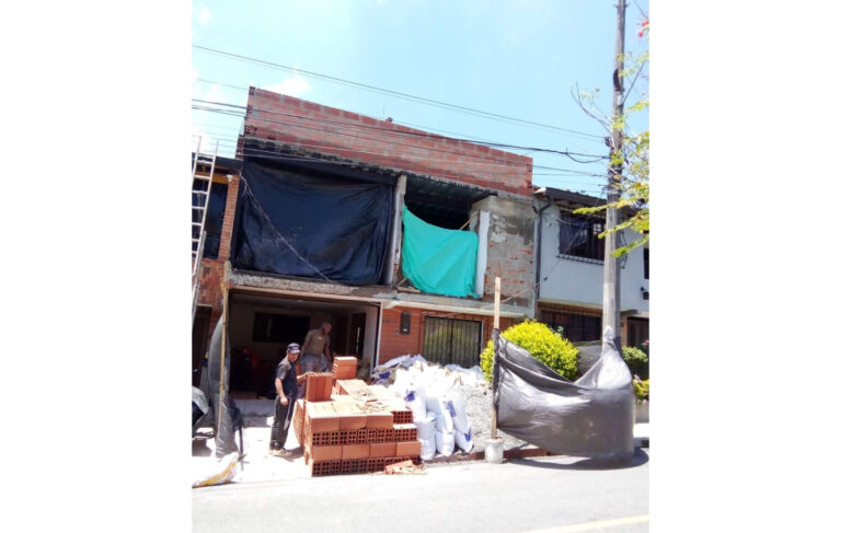 Alvaro-Ayala-4-Simetria-y-espacio